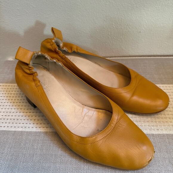 Everlane The Italian Leather Day Heel Shoes Yellow Slip-On Almond Toe Size 7.5 - Picture 2 of 9